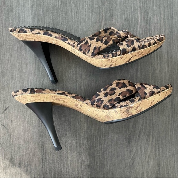 Fioni Leopard animal print Knot Slide  Heels Shoes Size 7.5 - Picture 9 of 12
